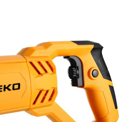 Пила сабельная DEKO DKRS1100V Пила сабельная DEKO DKRS1100V
