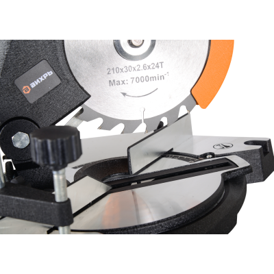 Пила торцовочная Вихрь ПТ-210 Пила торцовочная Вихрь ПТ-210