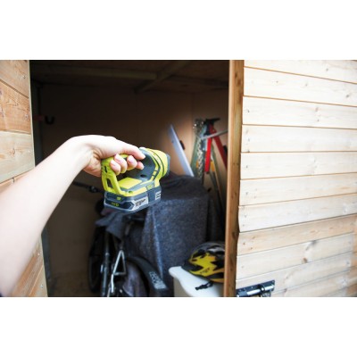 ONE + / Фонарь RYOBI RFL180M (без батареи) ONE + / Фонарь RYOBI RFL180M (без батареи)