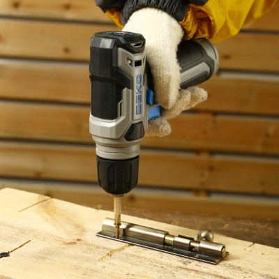 Дрель-шуруповерт аккумуляторная DEKO ZKCD80FU-Li SET 3 Дрель-шуруповерт аккумуляторная DEKO ZKCD80FU-Li SET 3