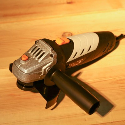 Углошлифмашина DEKO DKAG650W Углошлифмашина DEKO DKAG650W