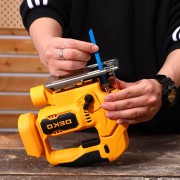 Лобзик аккумуляторный DEKO DKJS20E