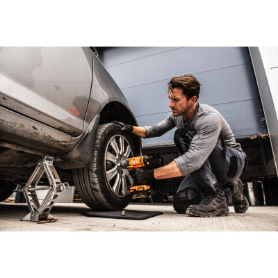 Гайковерт аккумуляторный AEG BSS18C12ZC-0 (без батареи) Гайковерт аккумуляторный AEG BSS18C12ZC-0 (без батареи)