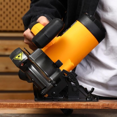 Пила циркулярная DEKO DKCS1800-190 Laser Пила циркулярная DEKO DKCS1800-190 Laser