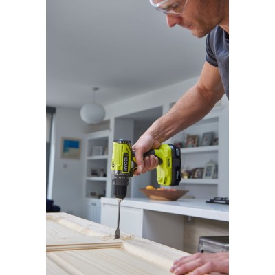 ONE + / Дрель-шуруповерт RYOBI R18DD2-120G ONE + / Дрель-шуруповерт RYOBI R18DD2-120G