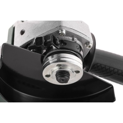 Углошлифмашина Hammer USM1050A Углошлифмашина Hammer USM1050A