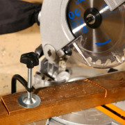 Пила торцовочная DEKO DKMS1400-210