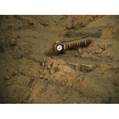 Фонарь Armytek Wizard C2 Pro Max Sand Белый Фонарь Armytek Wizard C2 Pro Max Sand Белый
