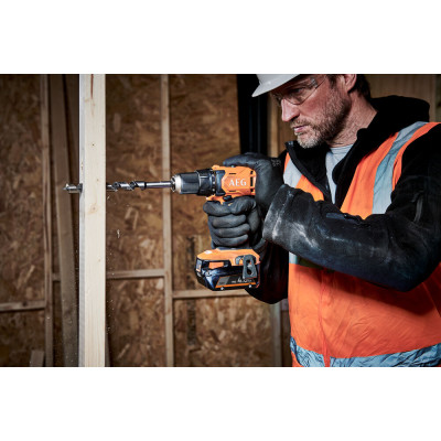 Дрель-шуруповерт аккумуляторная AEG BS18G4-202C Дрель-шуруповерт аккумуляторная AEG BS18G4-202C
