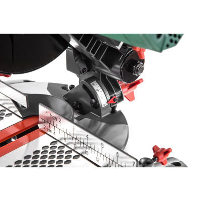 Пила торцовочная комбинированная ( + распиловочный стол) Hammer Flex STL1200/210C Пила торцовочная комбинированная ( + распиловочный стол) Hammer Flex STL1200/210C