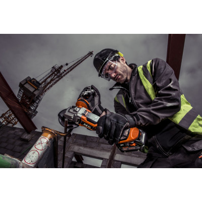 Углошлифмашина аккумуляторная AEG BEWS 18-125BL-502C Углошлифмашина аккумуляторная AEG BEWS 18-125BL-502C