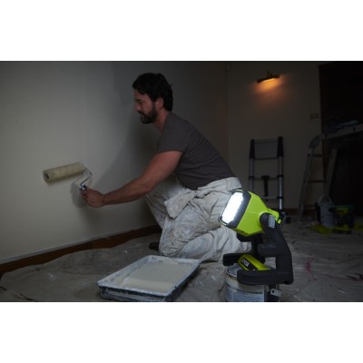 ONE + / Фонарь RYOBI RLFDIB-0 (без батареи) ONE + / Фонарь RYOBI RLFDIB-0 (без батареи)
