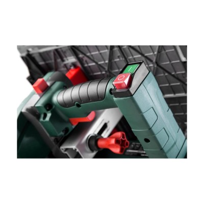Пила торцовочная комбинированная ( + распиловочный стол) Hammer Flex STL1800/250C Пила торцовочная комбинированная ( + распиловочный стол) Hammer Flex STL1800/250C