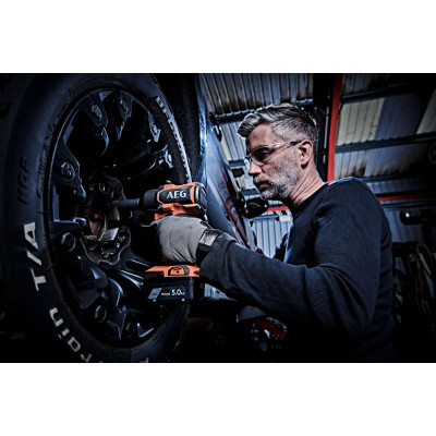 Гайковерт аккумуляторный AEG BSS18MTF12BL-402C Гайковерт аккумуляторный AEG BSS18MTF12BL-402C