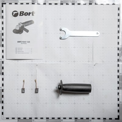Углошлифмашина Bort BWS-920-125 Углошлифмашина Bort BWS-920-125