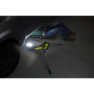 ONE + / Прожектор на штативе RYOBI R18TL-0 (без батареи) ONE + / Прожектор на штативе RYOBI R18TL-0 (без батареи)