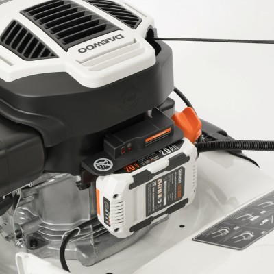 Газонокосилка бензиновая самоходная DAEWOO L 50SPE Газонокосилка бензиновая самоходная DAEWOO L 50SPE