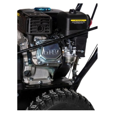 Снегоуборщик бензиновый Huter SGC 6000 Снегоуборщик бензиновый Huter SGC 6000