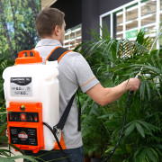 Опрыскиватель аккумуляторный DeWORKS FA 16