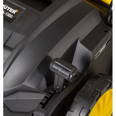 Аэратор-скарификатор электрический Huter ESA-1500 Аэратор-скарификатор электрический Huter ESA-1500