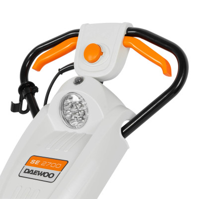 Снегоуборщик электрический DAEWOO SE 2700 Снегоуборщик электрический DAEWOO SE 2700