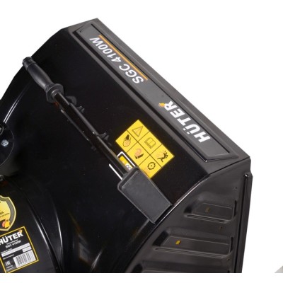 Снегоуборщик бензиновый Huter SGC 4100W Снегоуборщик бензиновый Huter SGC 4100W