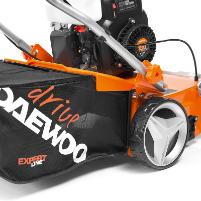 Аэратор-скарификатор бензиновый DAEWOO DSC 4000 Аэратор-скарификатор бензиновый DAEWOO DSC 4000